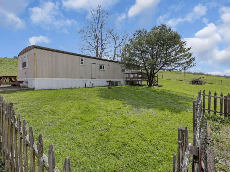 Logan, OH 43138 Photo 4