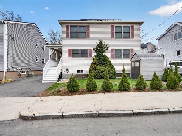 97 Clinton St, Unit 97, Chelsea, MA 02150