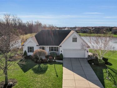 9574 English Ivy Court, Clarence Center, NY 14032