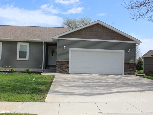 1235 Front Street, Garner, IA 50438