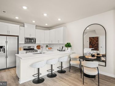 221 BRONZE STREET, PHOENIXVILLE, PA 19460