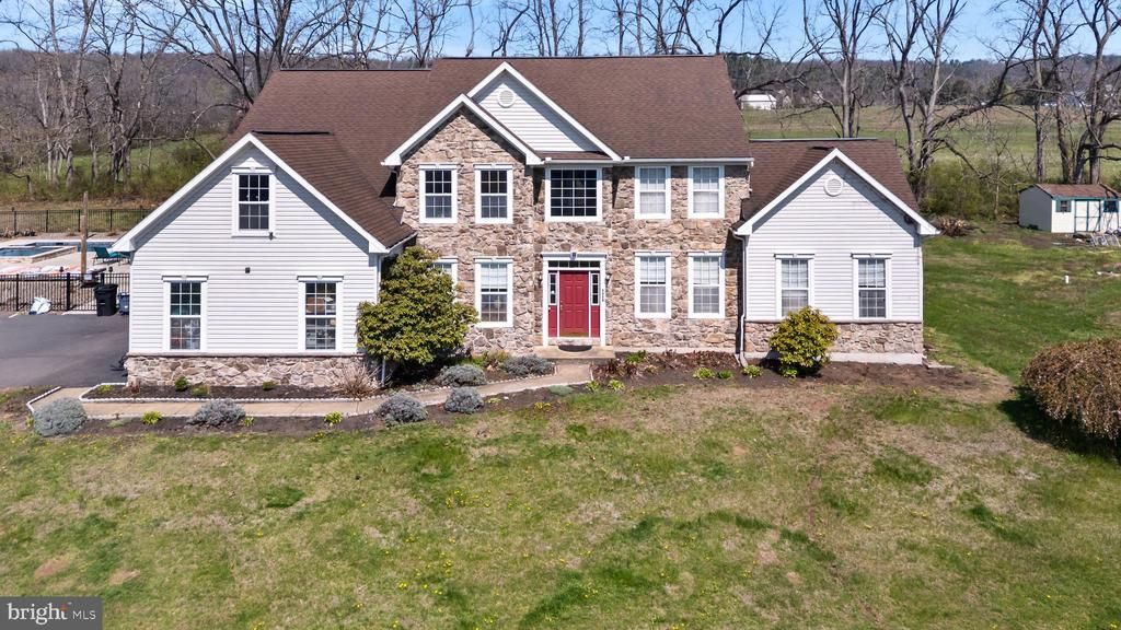 5028 VISTA COURT, MOHNTON, PA 19540