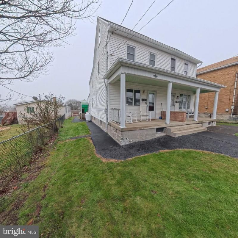 234 S BROAD MOUNTAIN AVENUE  Frackville, PA 17931