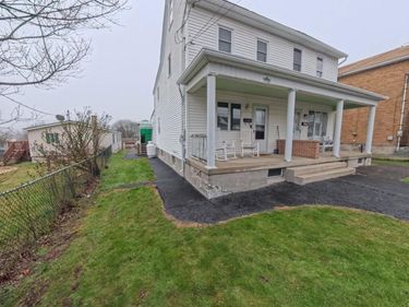 234 S BROAD MOUNTAIN AVENUE, FRACKVILLE, PA 17931