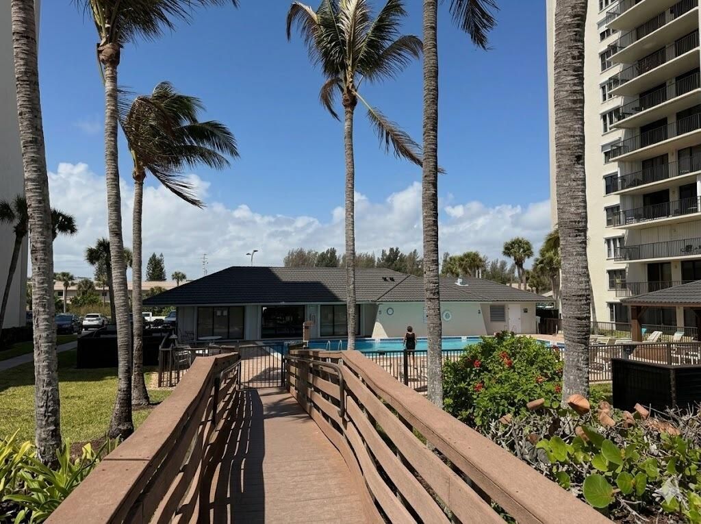 4250 N Highway A1a, Unit 805, Fort Pierce, FL 34949 Photo