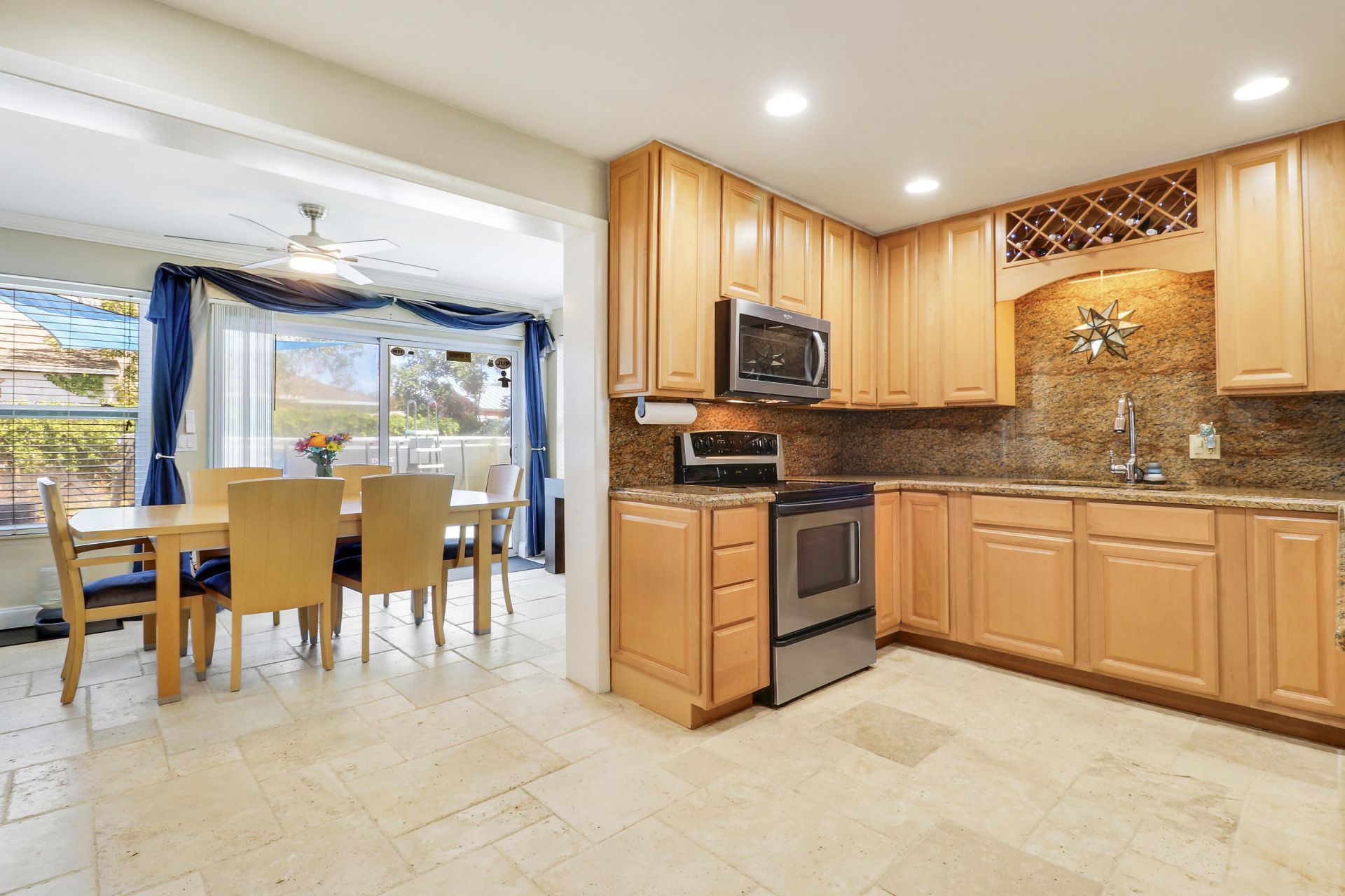 19049 SE Robert Drive, Jupiter, FL 33469 Photo