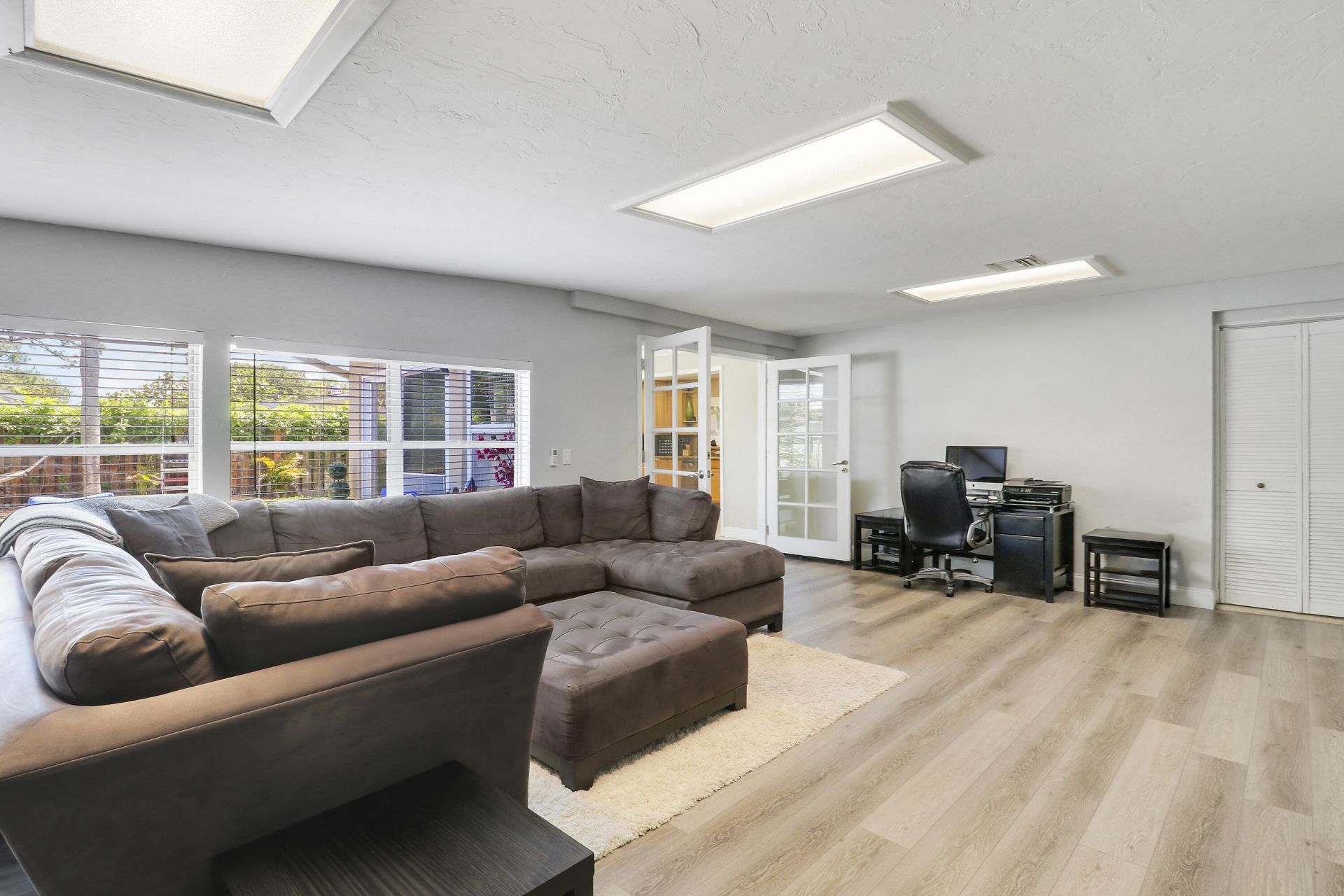 19049 SE Robert Drive, Jupiter, FL 33469 Photo