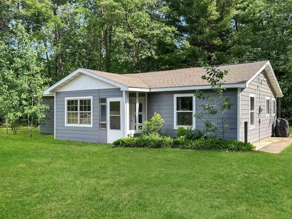 180 Sanborn Road E, Lake City, MI 49651