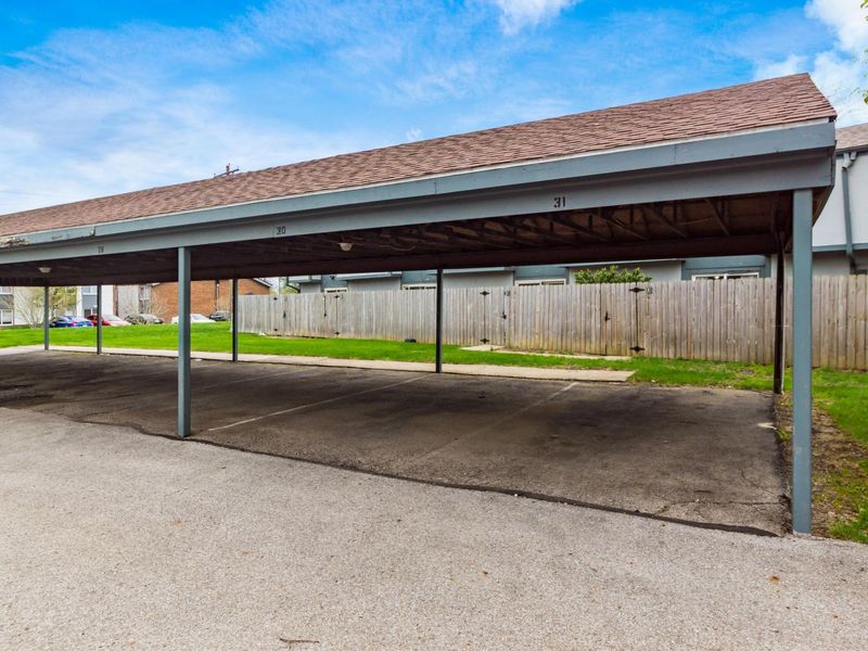 1030 Galliton Court, Unit B, Columbus, OH 43220 Photo 31
