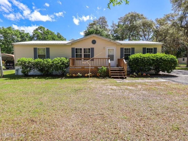 124 IDLEWOOD ACRES Lane, Pomona Park, FL 32181