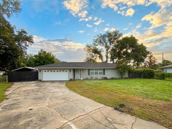 116 HOLMES PLACE , WINTER HAVEN, FL 33884