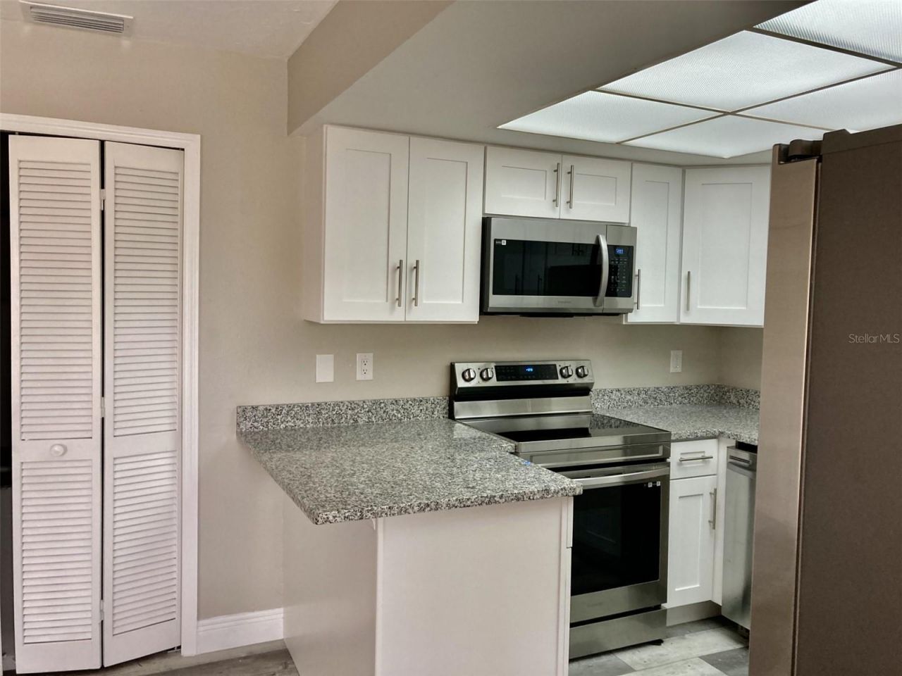 5008 Manatee Avenue W, Unit 2, Bradenton, FL 34209 Photo