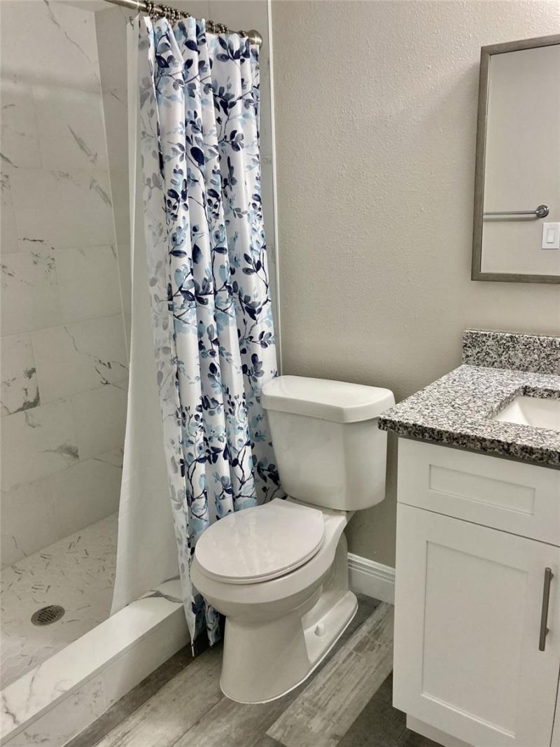 5008 Manatee Avenue W, Unit 2, Bradenton, FL 34209 Photo
