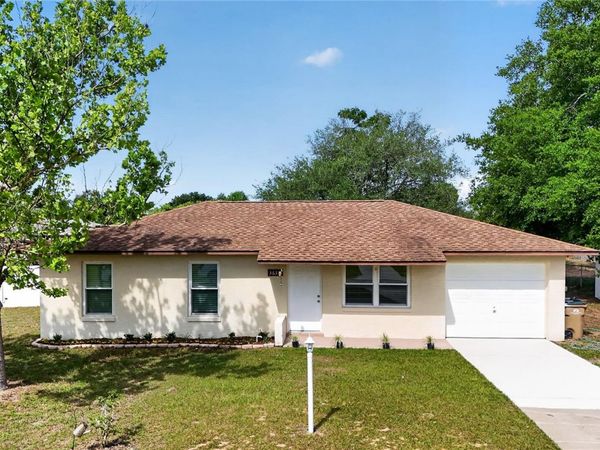 36315 STRATFORD COURT , GRAND ISLAND, FL 32735