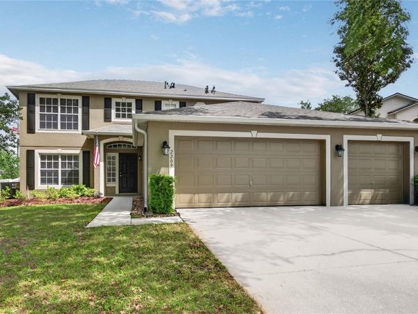 2209 JENNAH CIRCLE , EUSTIS, FL 32726