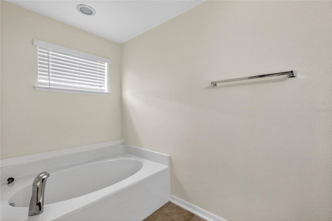 2209 Jennah Circle, Eustis, FL 32726 Photo