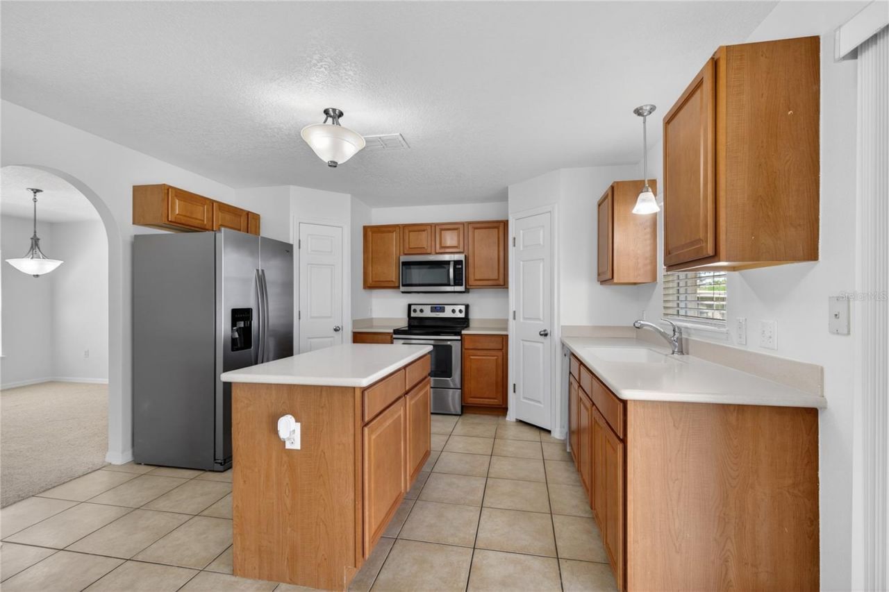 2209 Jennah Circle, Eustis, FL 32726 Photo