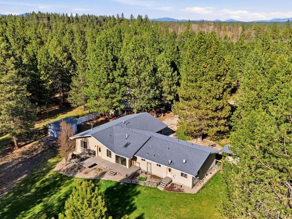 28411 N Short Rd, Deer Park, WA 99006