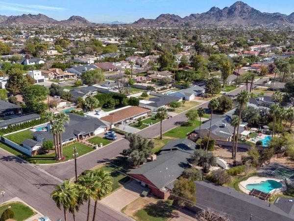 301 E mclellan Boulevard, Unit 10, Phoenix, AZ 85012