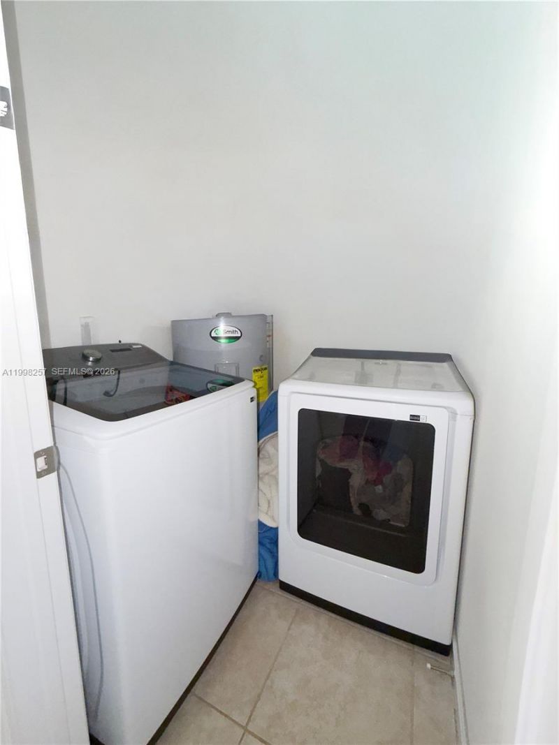 470 SE 34th Ter, Homestead, FL 33033 Photo