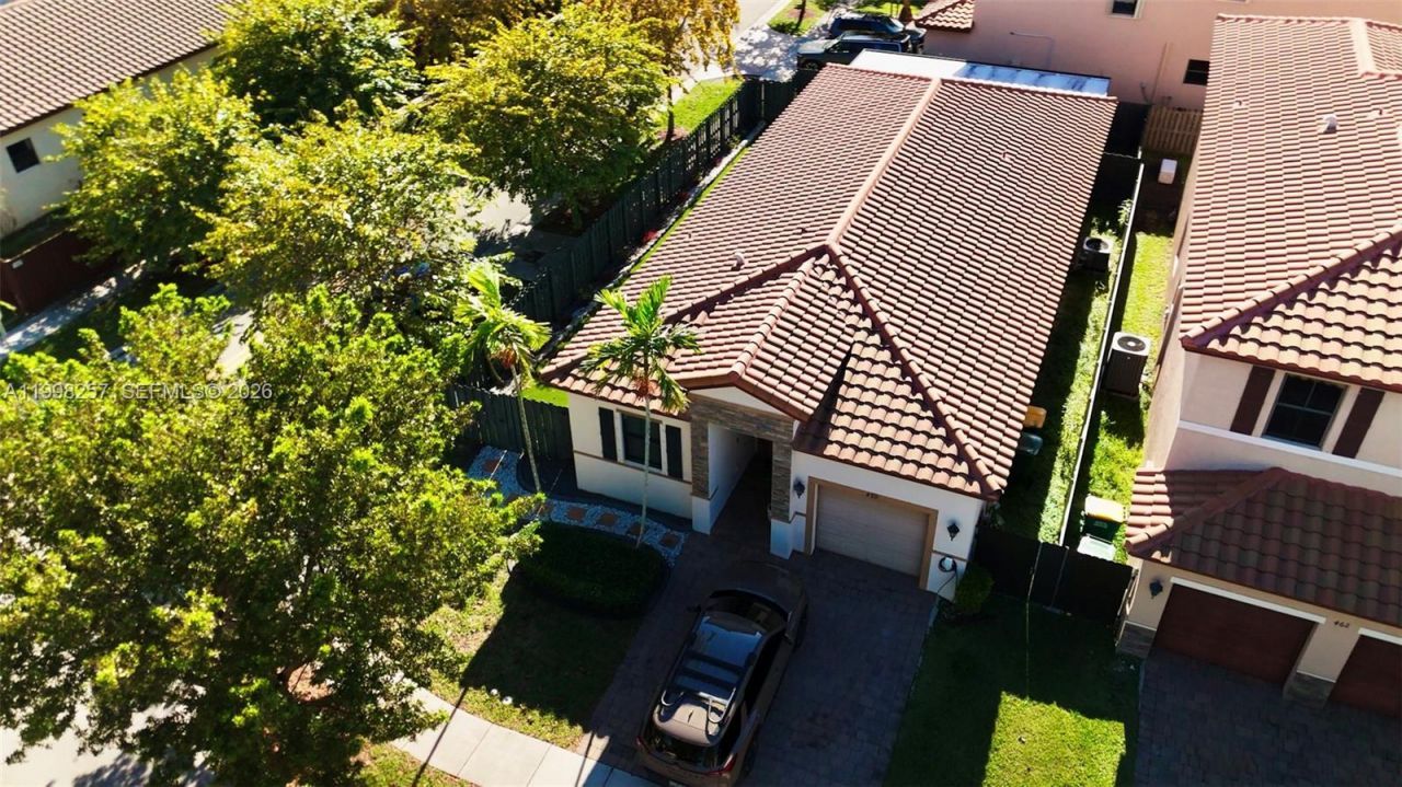 470 SE 34th Ter, Homestead, FL 33033 Photo