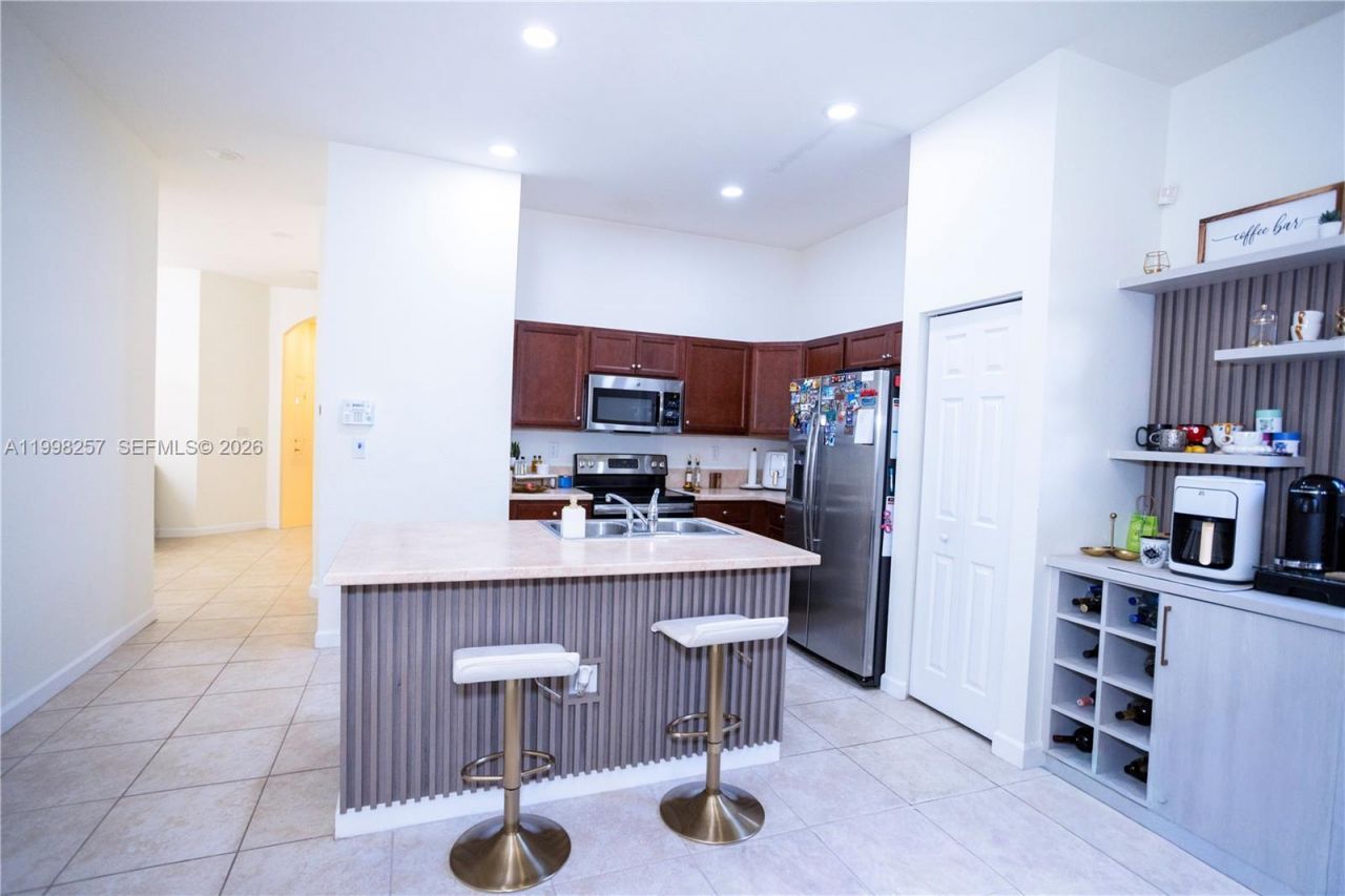 470 SE 34th Ter, Homestead, FL 33033 Photo