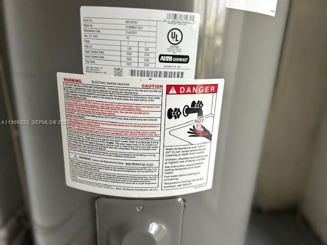 16648 Hemingway Dr, Weston, FL 33326 Photo