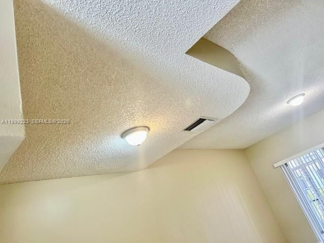 16648 Hemingway Dr, Weston, FL 33326 Photo