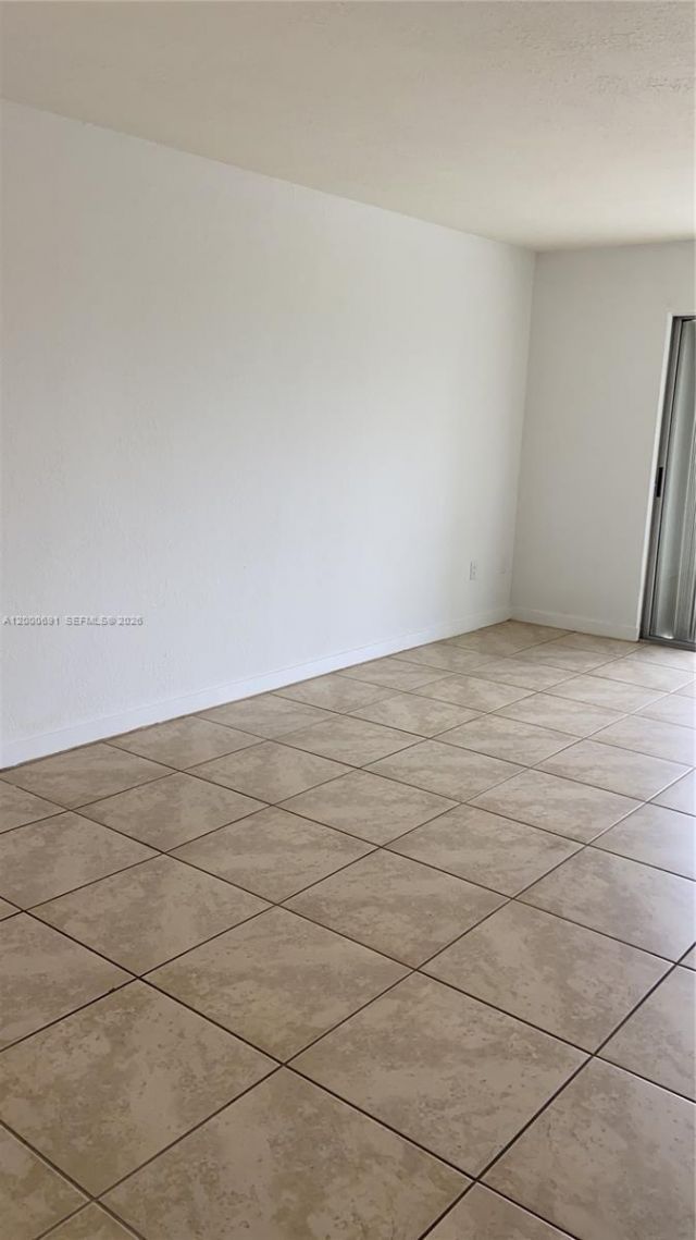 15201 NE 6th Ave, Unit C304, Miami, FL 33162 Photo