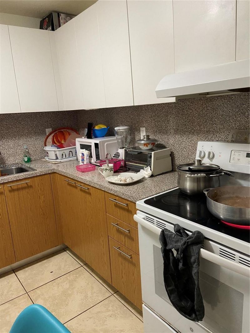 15201 NE 6th Ave, Unit C304, Miami, FL 33162 Photo