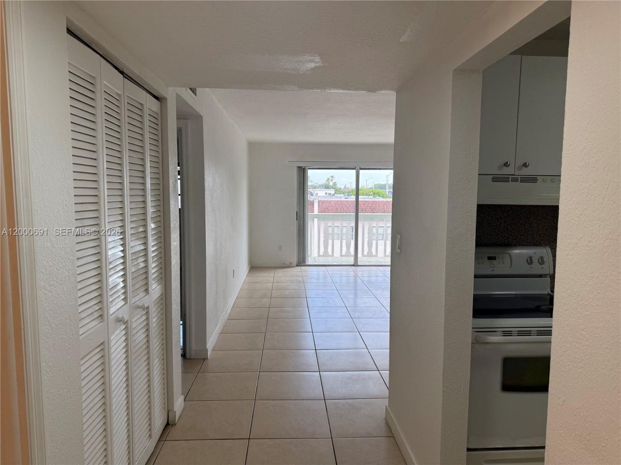 15201 NE 6th Ave, Unit C304, Miami, FL 33162 Photo
