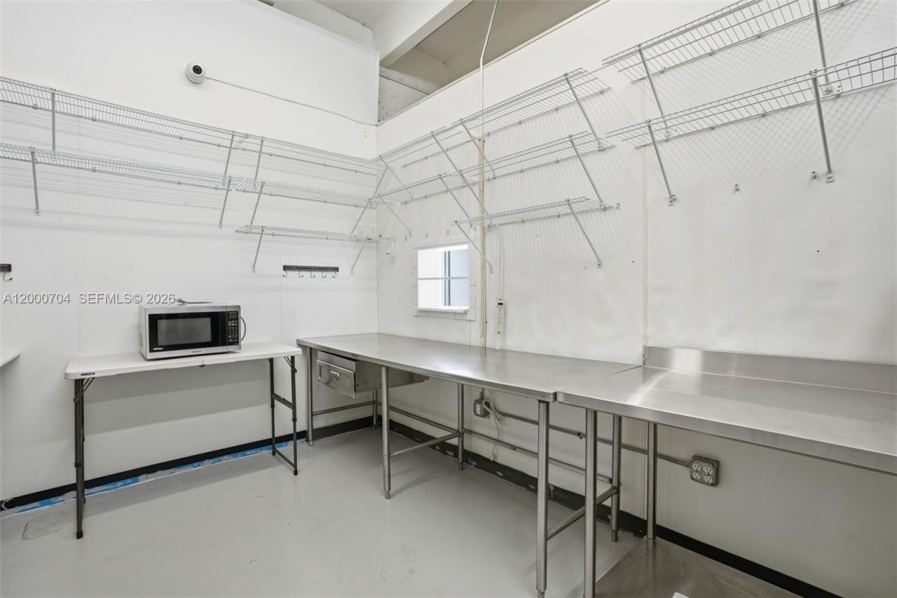 Commercial Kitchen For Sale In Hialeah Gardens, Hialeah Gardens, FL 33016 Photo