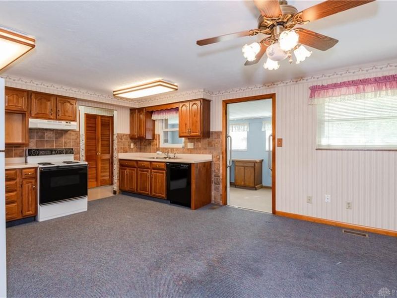 712 Hile Lane, Englewood, OH 45322 Photo 10