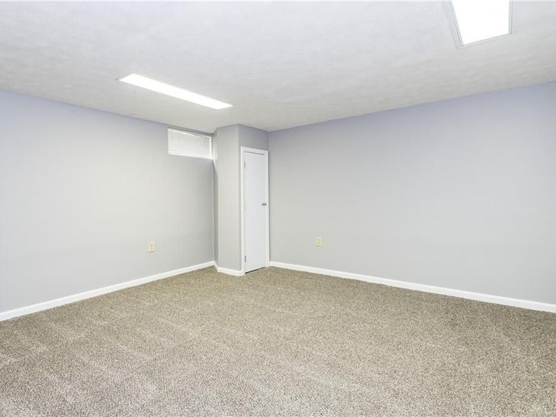 712 Hile Lane, Englewood, OH 45322 Photo 46