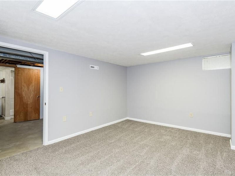 712 Hile Lane, Englewood, OH 45322 Photo 48