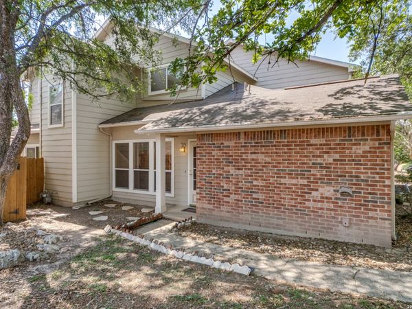 7111 SNOWDEN CRST, San Antonio, TX 78240