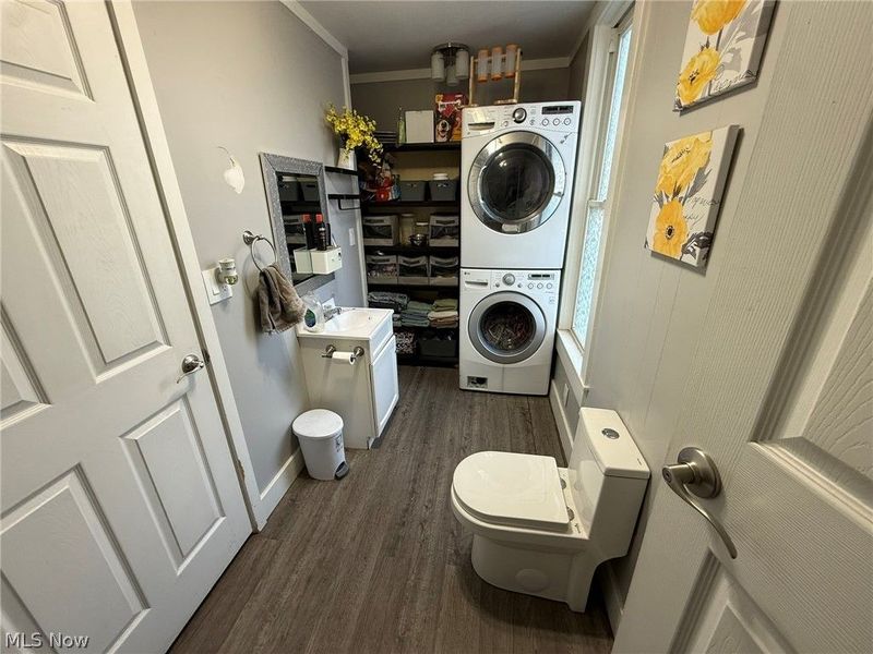 434 E 4th Street, Dover, OH 44622 Photo 10