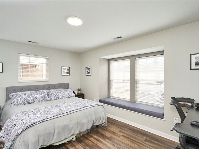 3324 Lenox Village Drive, Unit 121, Fairlawn, OH 44333 Photo 11