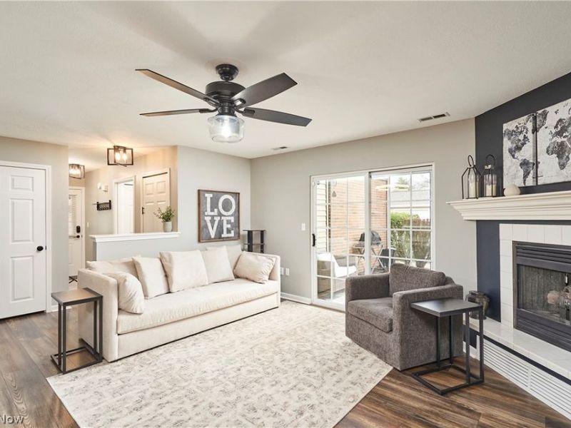 3324 Lenox Village Drive, Unit 121, Fairlawn, OH 44333 Photo 5