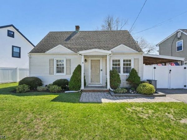 23 Smith Ave, Wanaque, NJ 07420