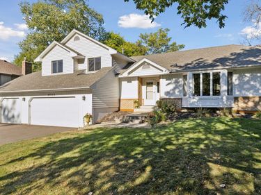 8960 Montegue Terrace, Brooklyn Park, MN 55443