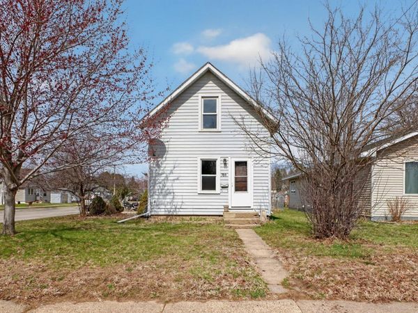 701 10th Avenue SE, Austin, MN 55912