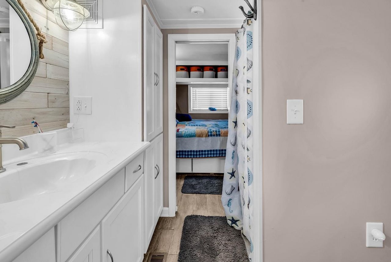 6001-n73 South Kings Hwy. Photo 12