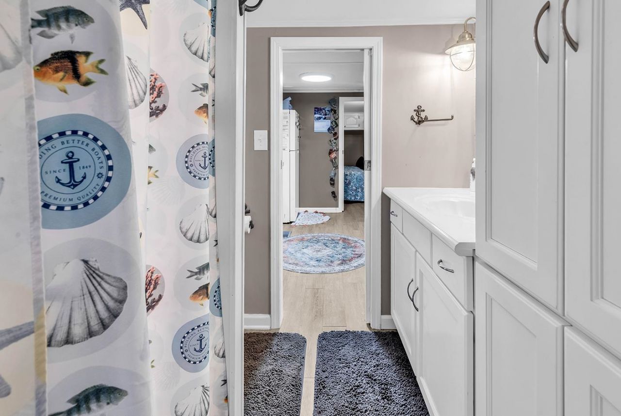 6001-n73 South Kings Hwy. Photo 14