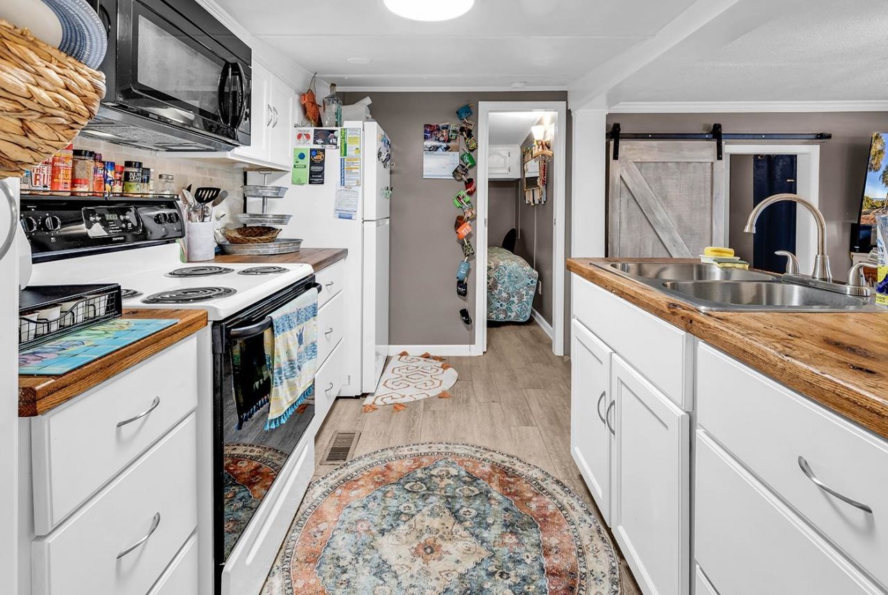 6001-n73 South Kings Hwy. Photo 15