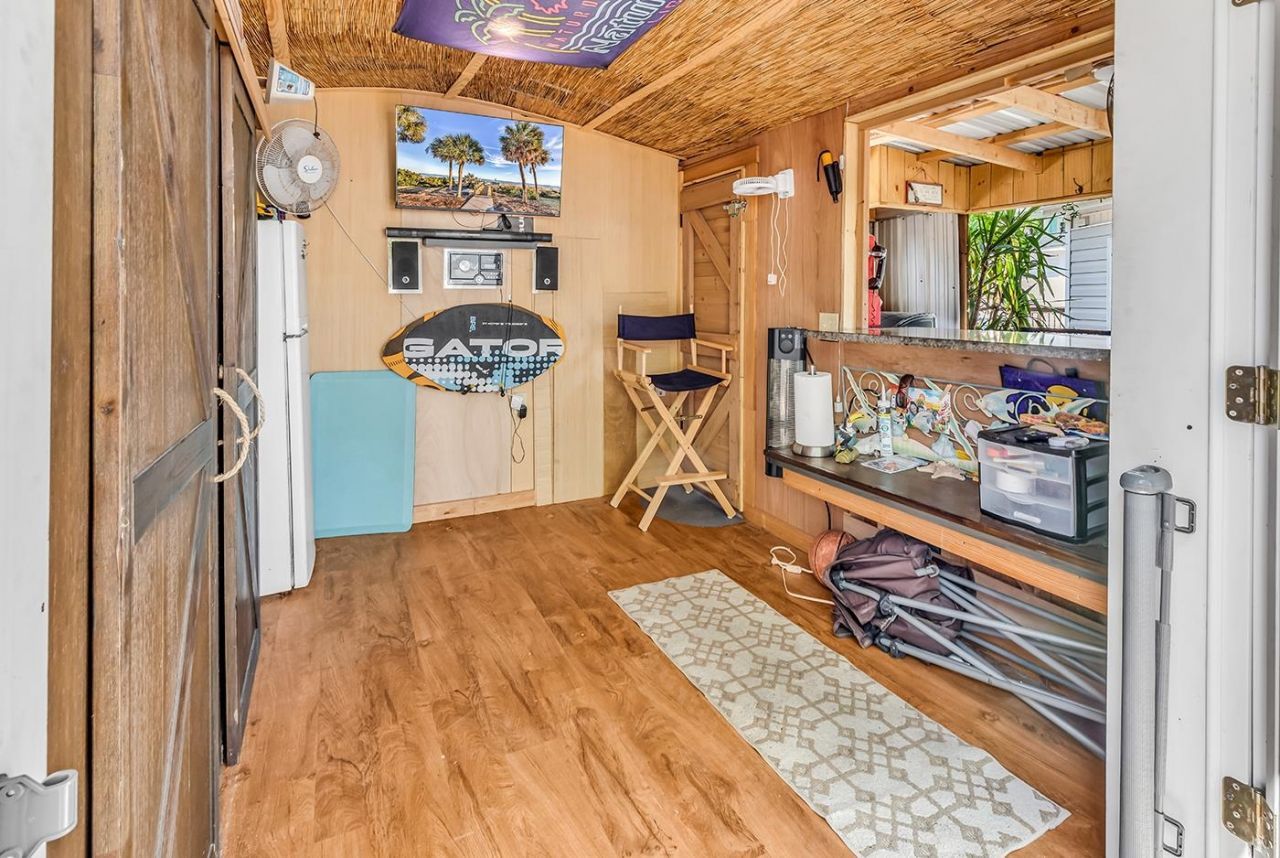 6001-n73 South Kings Hwy. Photo 27