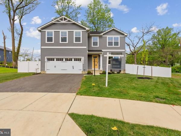 1100 SHUMI COURT, CAPITOL HEIGHTS, MD 20743