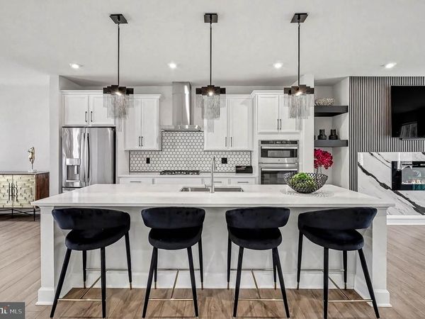 10878 FOXTROT CIRCLE, UPPER MARLBORO, MD 20772