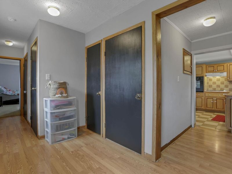 699 E 2nd Street, Logan, OH 43138 Photo 23