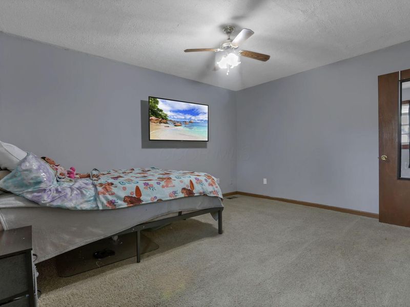 699 E 2nd Street, Logan, OH 43138 Photo 26